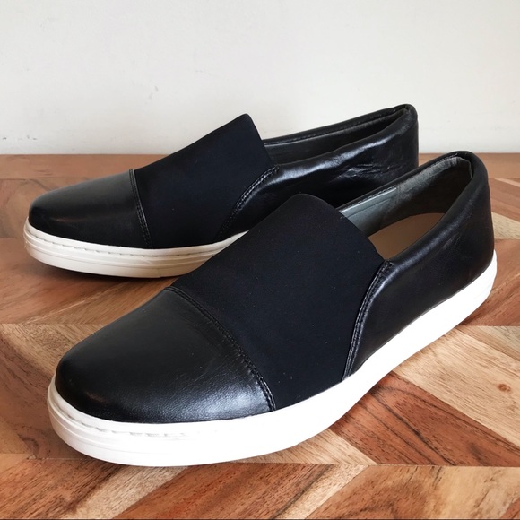 via spiga raine slip on